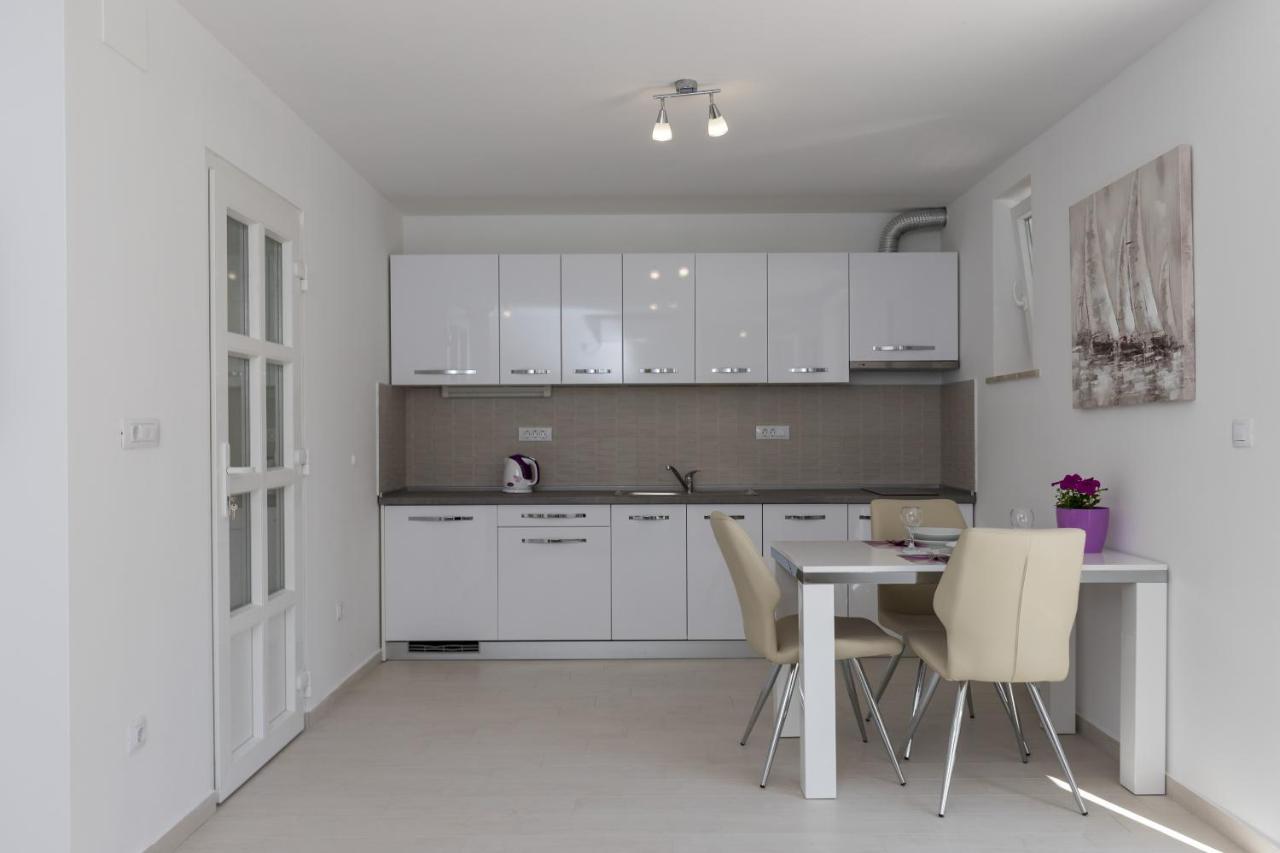 Apartments Fortinia Dubrovnik- Free Parking ภายนอก รูปภาพ